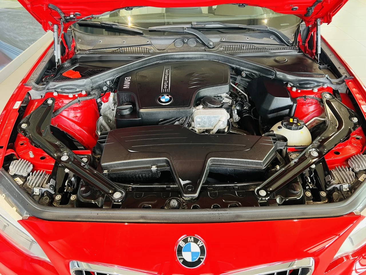 2015 BMW 228i xDrive 228i xDrive Image principale