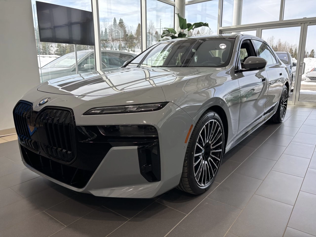 2026 BMW 760I xDrive Sedan Main Image