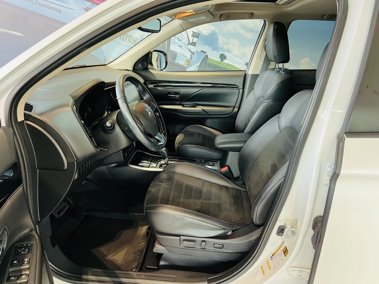 2020 Mitsubishi Outlander EX Image principale