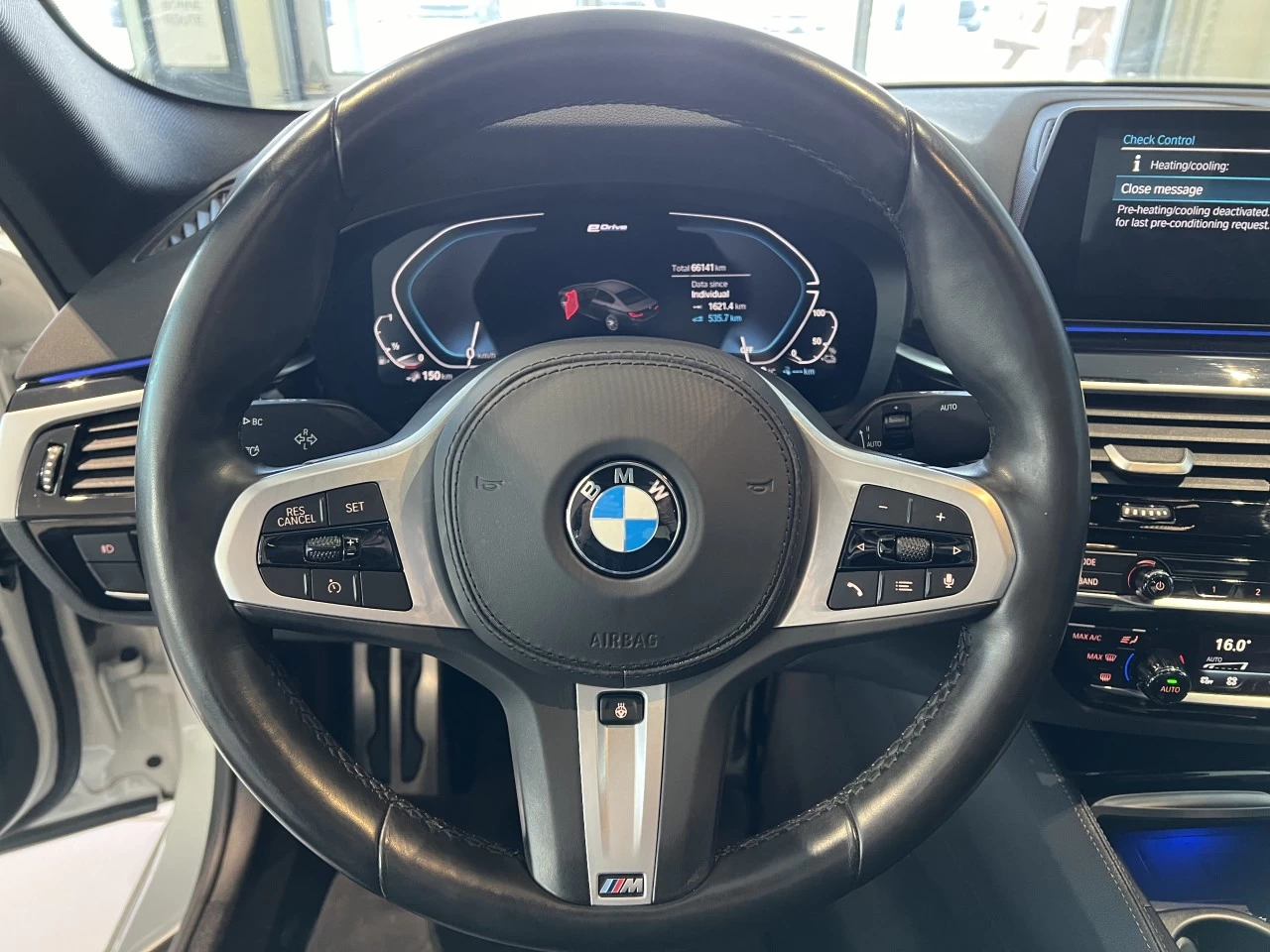 2020 BMW 530e xDrive 530e xDrive iPerformance Image principale