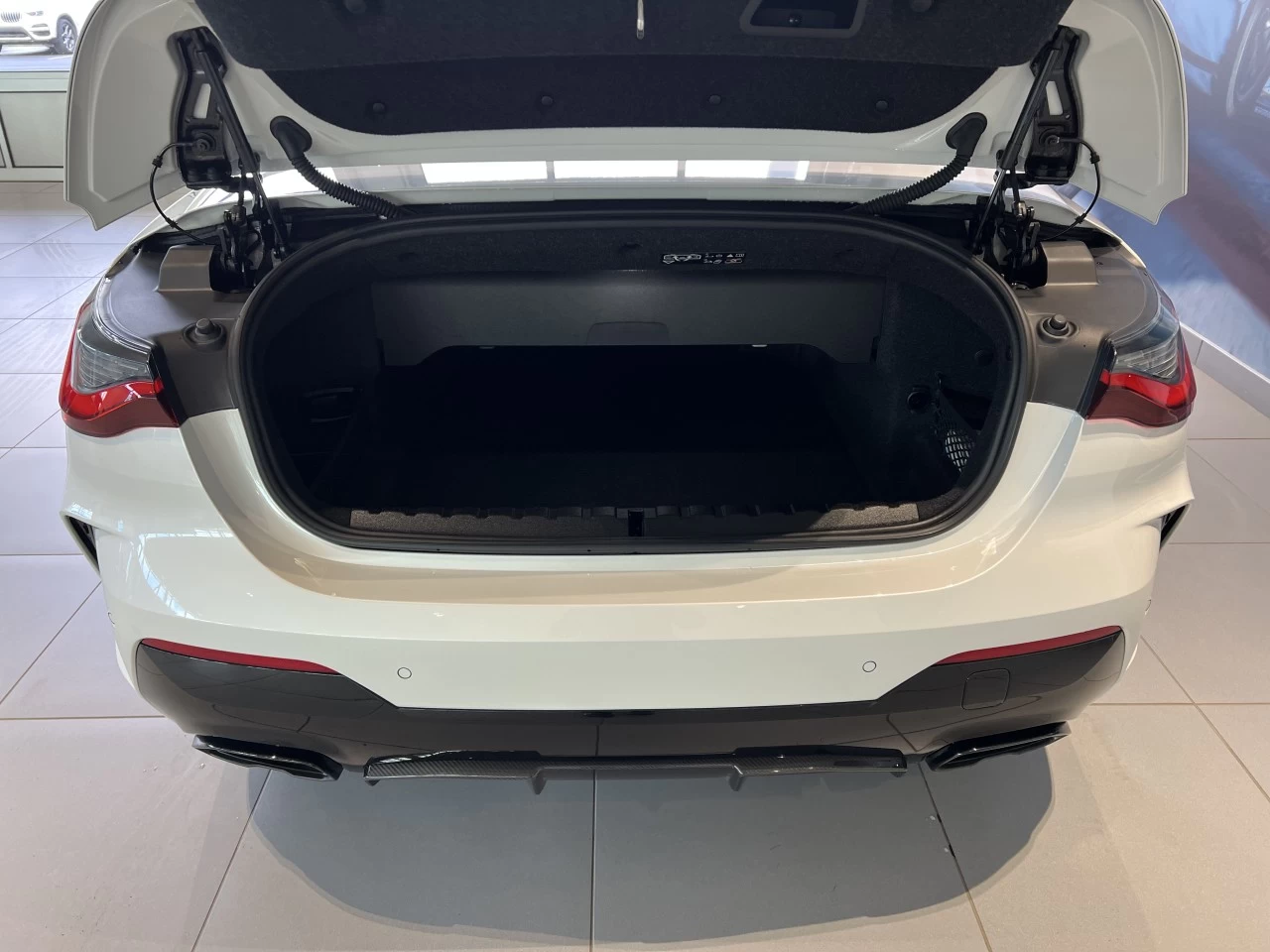 2022 BMW 4 Series M440i xDrive Image principale