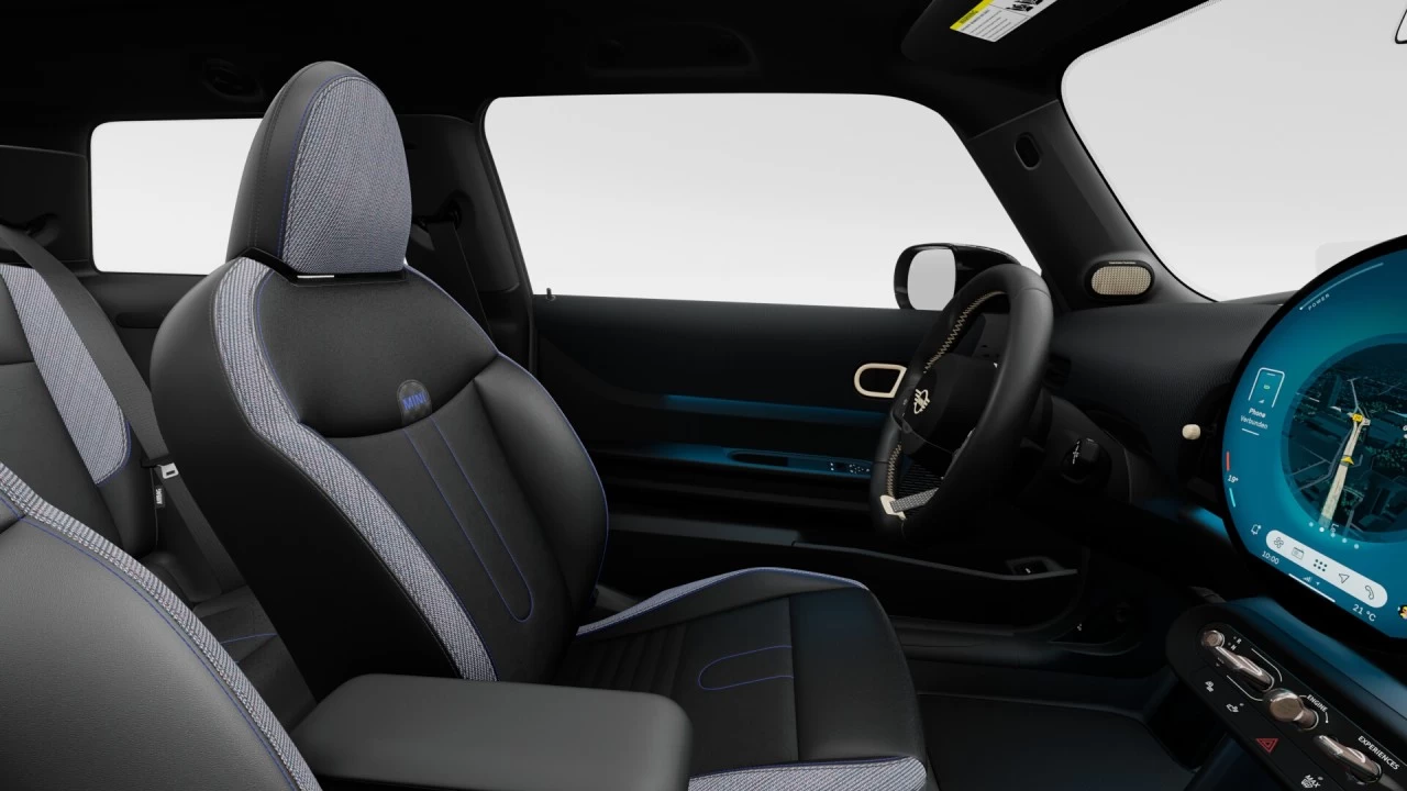 2026 MINI 3 Door Cooper S FWD Image principale
