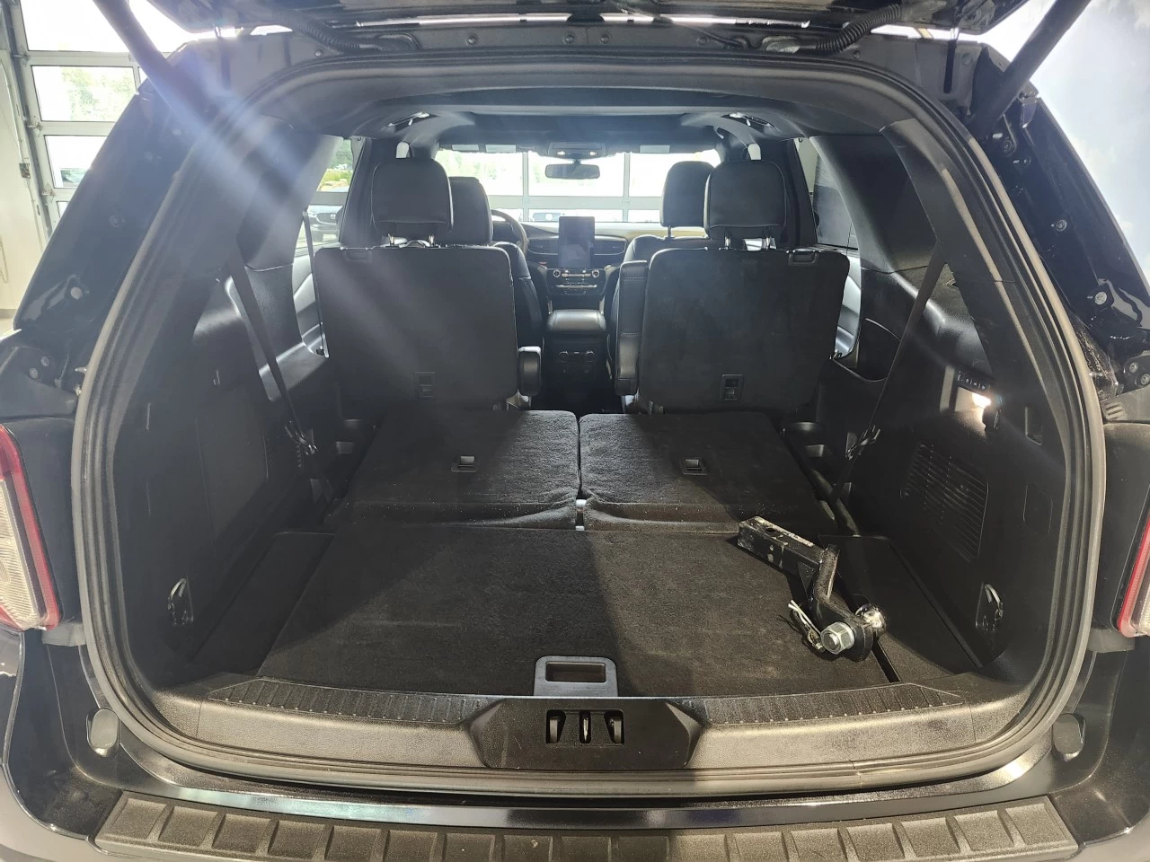 2023 Ford Explorer ST Image principale