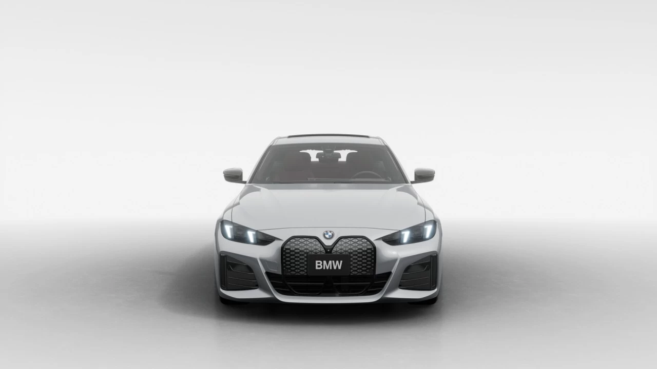 2025 BMW i4 xDrive40 Gran Coupe Image principale