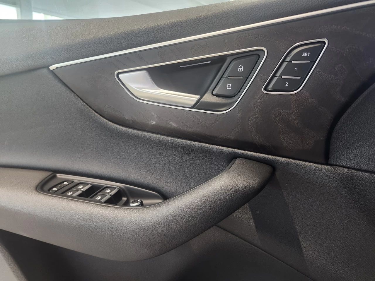 2021 Audi Q7 Komfort / V6 Image principale