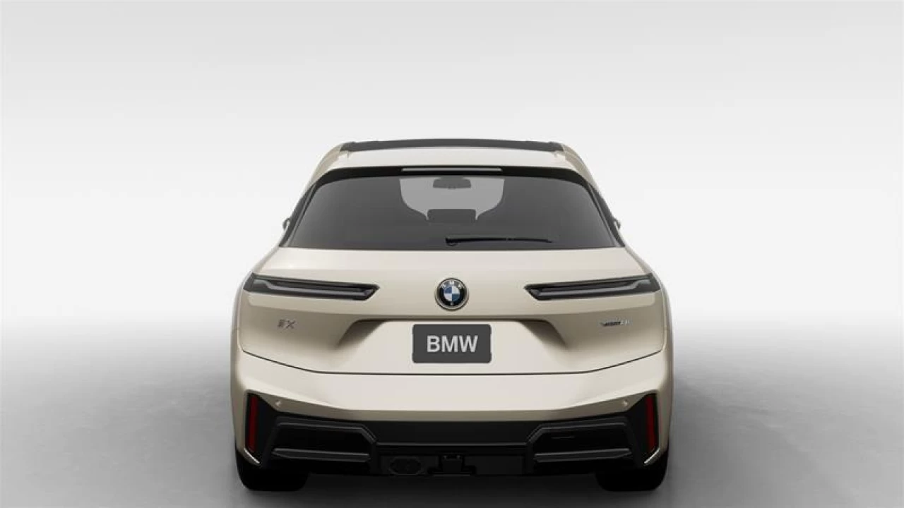 2026 BMW iX xDrive60 Main Image