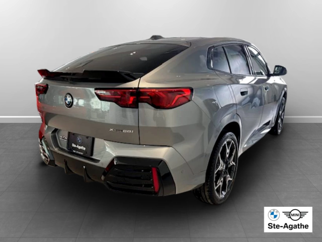 2026 BMW X2 xDrive28i Main Image