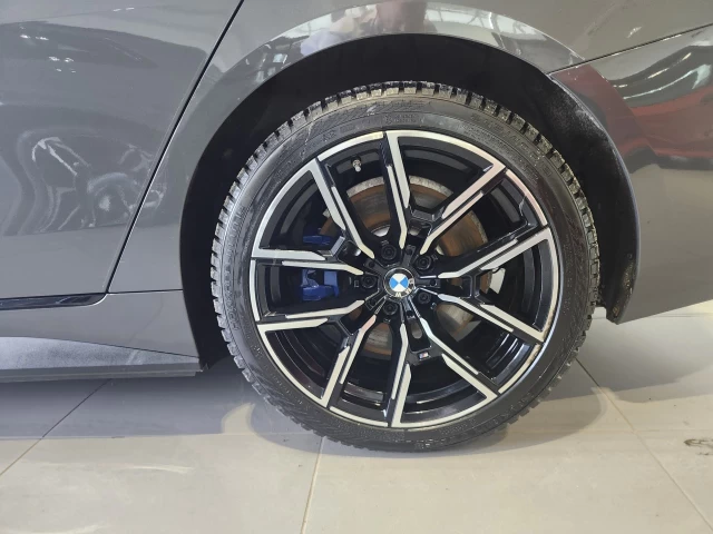 BMW i4 xDrive40 2025