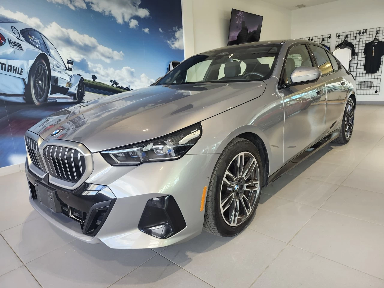 2024 BMW 530i xDrive 530i xDrive Image principale