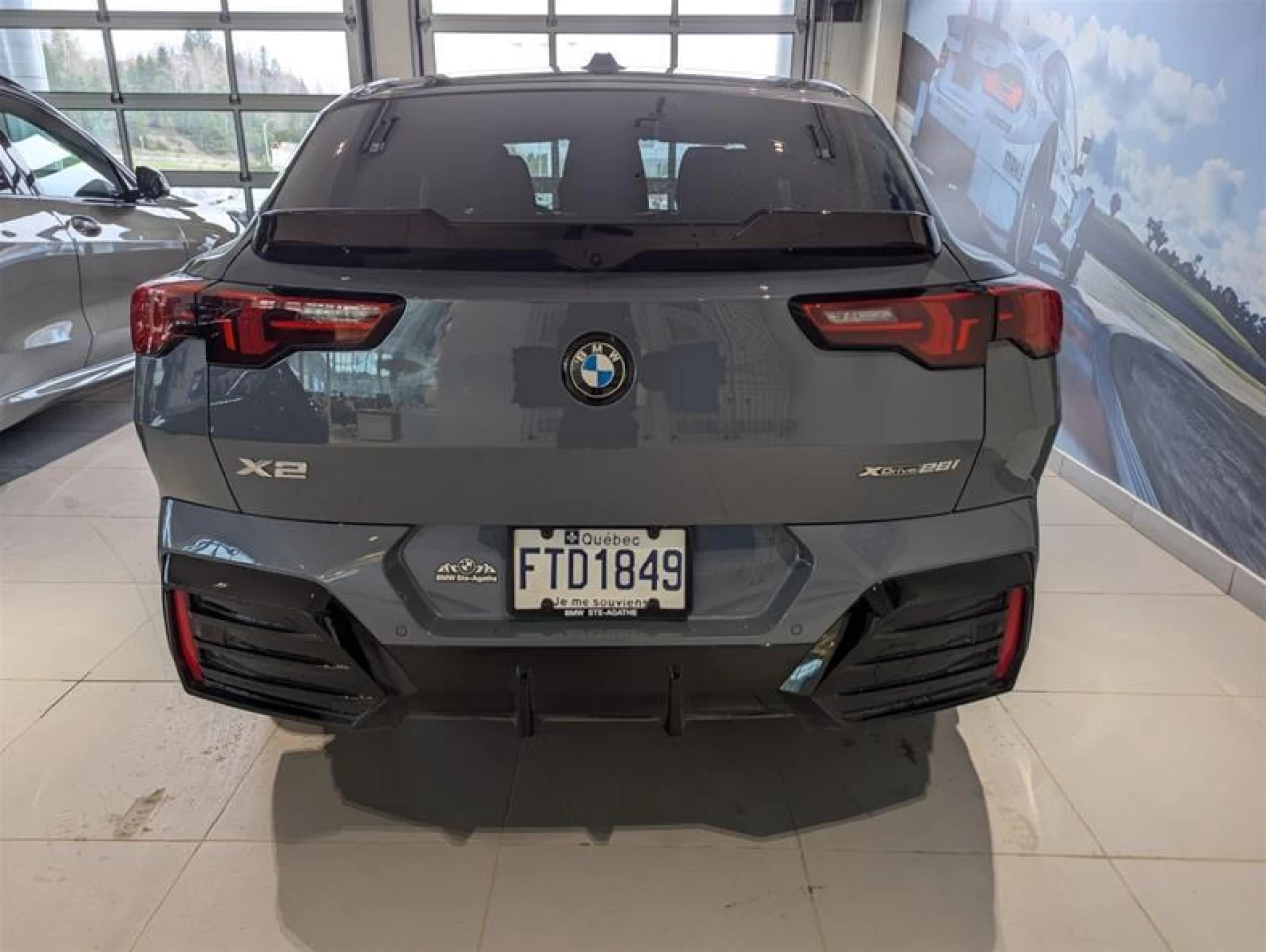 2025 BMW X2 xDrive28i Main Image