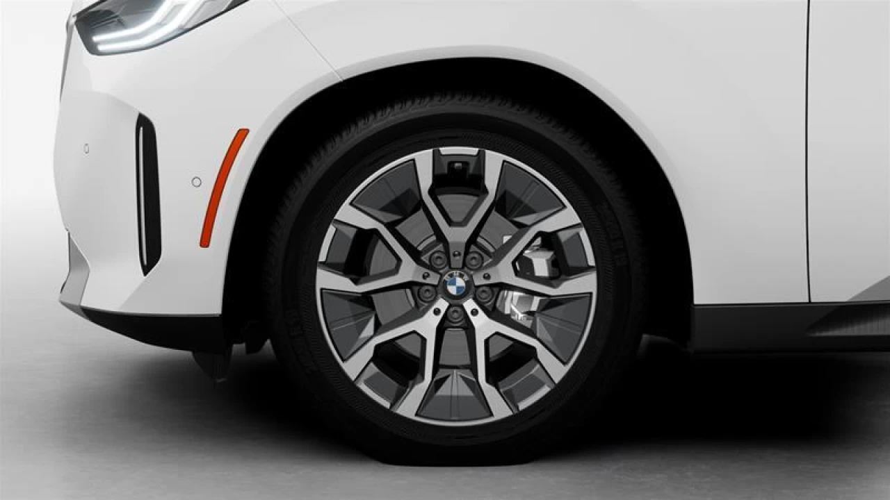 2026 BMW X3 30 xDrive Main Image