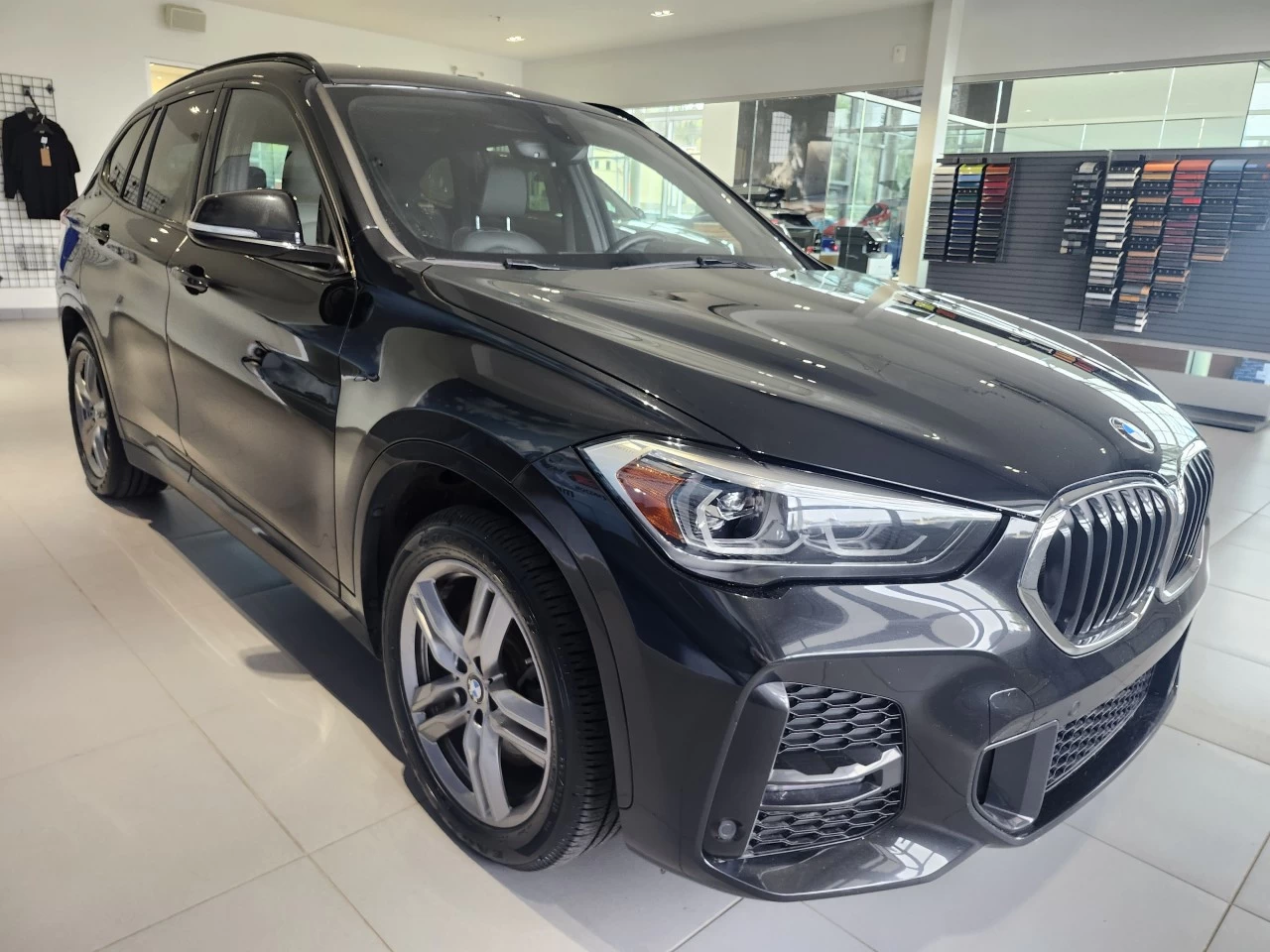 2021 BMW X1 xDrive28i Main Image