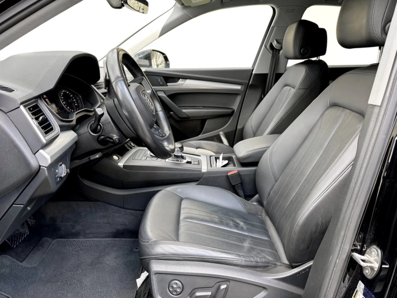 2020 Audi Q5 Komfort Main Image