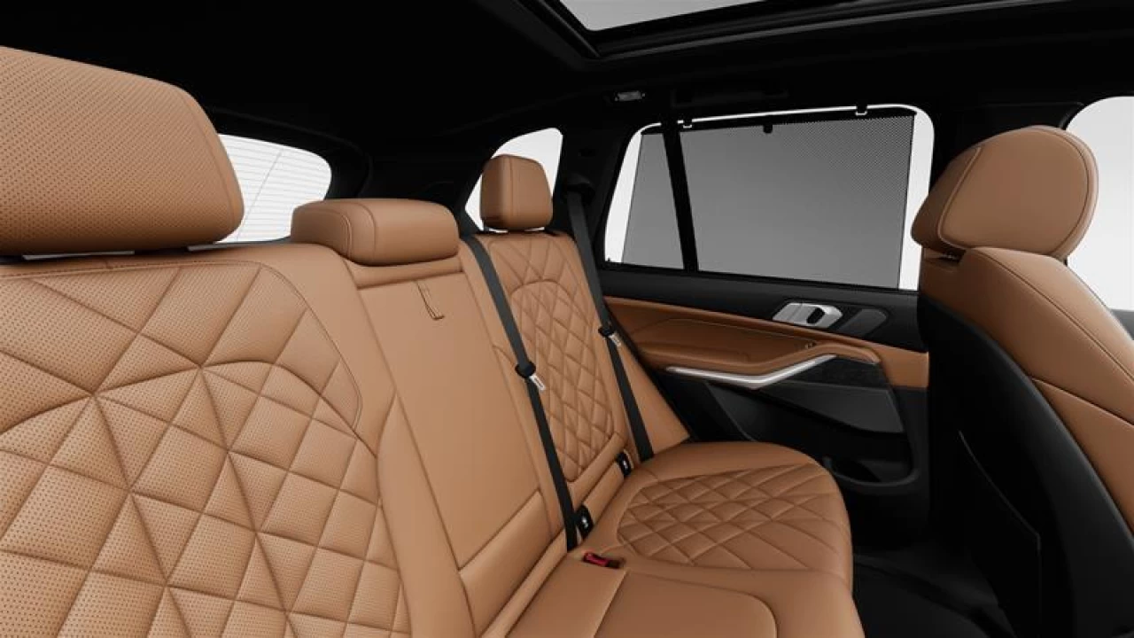 2026 BMW X5 xDrive50e Main Image