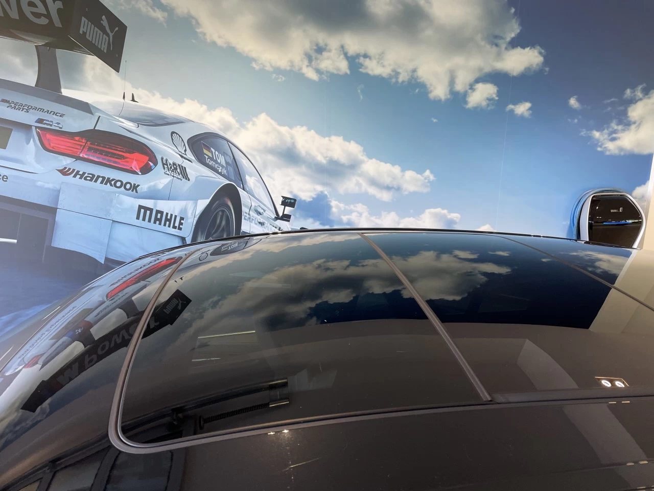 2022 BMW X4 xDrive30i Main Image