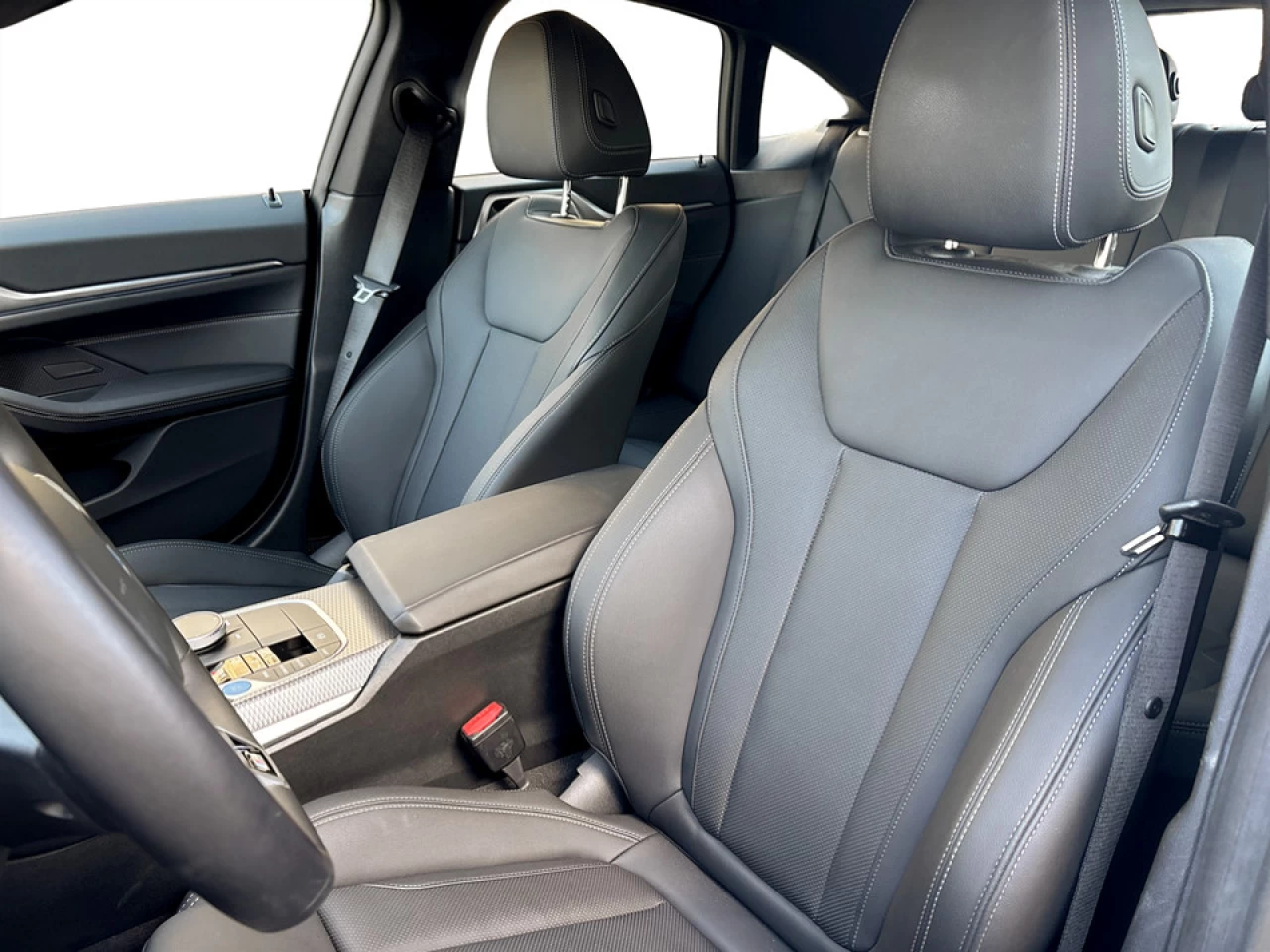 2025 BMW i4 eDrive40 Main Image