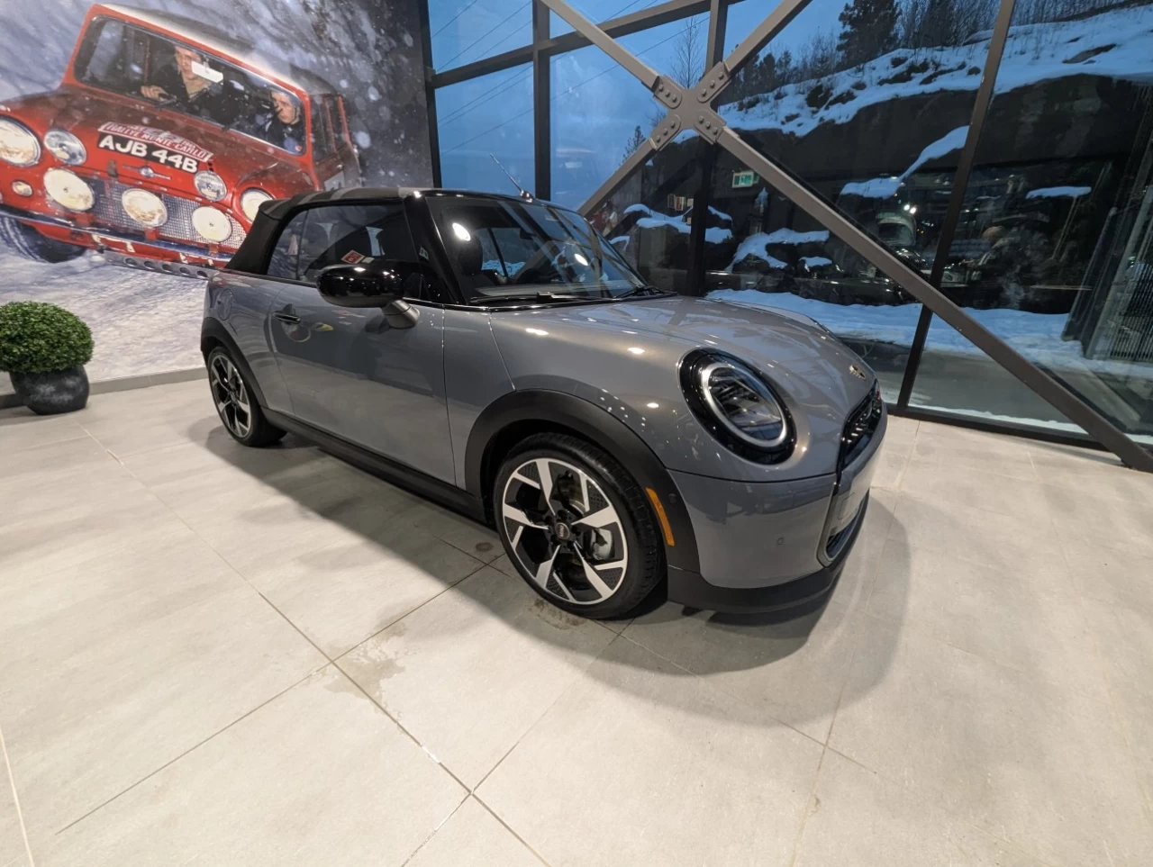 2025 Mini Cooper Cooper S Convertible Image principale