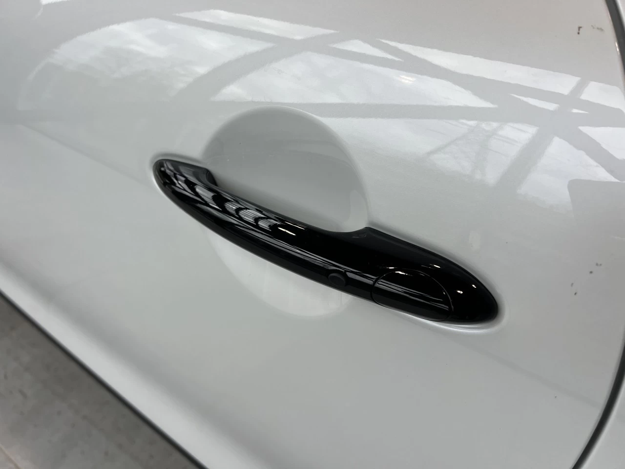 2024 MINI Cooper SE 3 Door Image principale