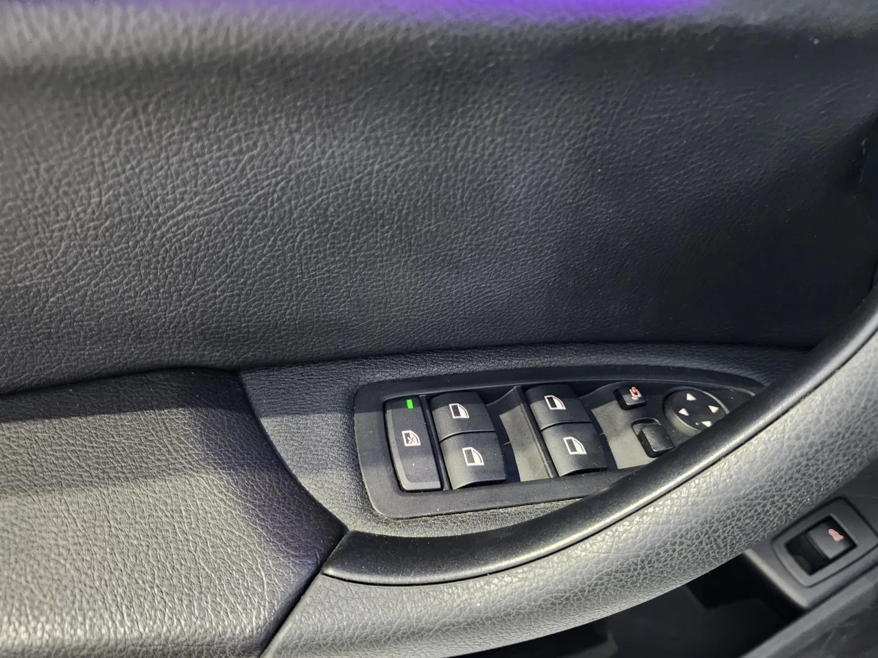 2020 BMW X1 xDrive28i Main Image