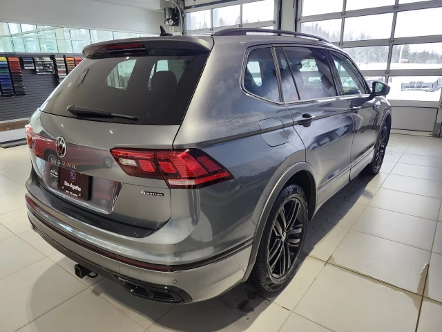 Volkswagen Tiguan Comfortline R-Line Black Edition 2022