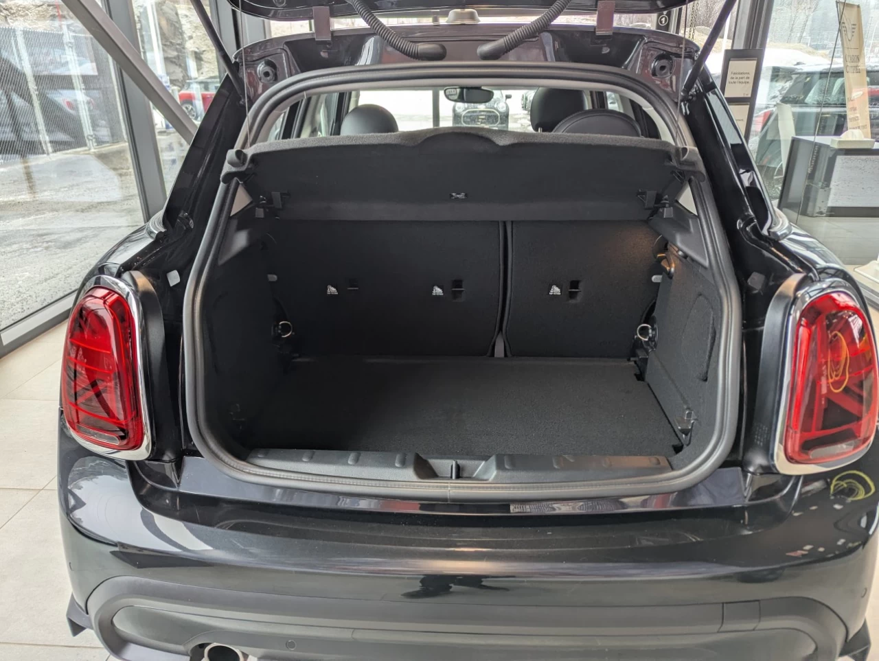 2024 Mini Cooper Cooper Main Image