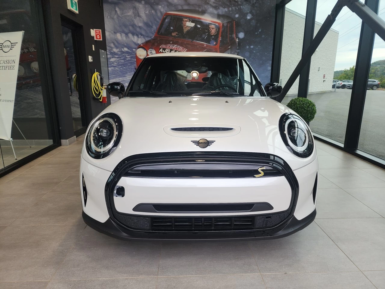 2024 MINI Cooper SE 3 Door Image principale