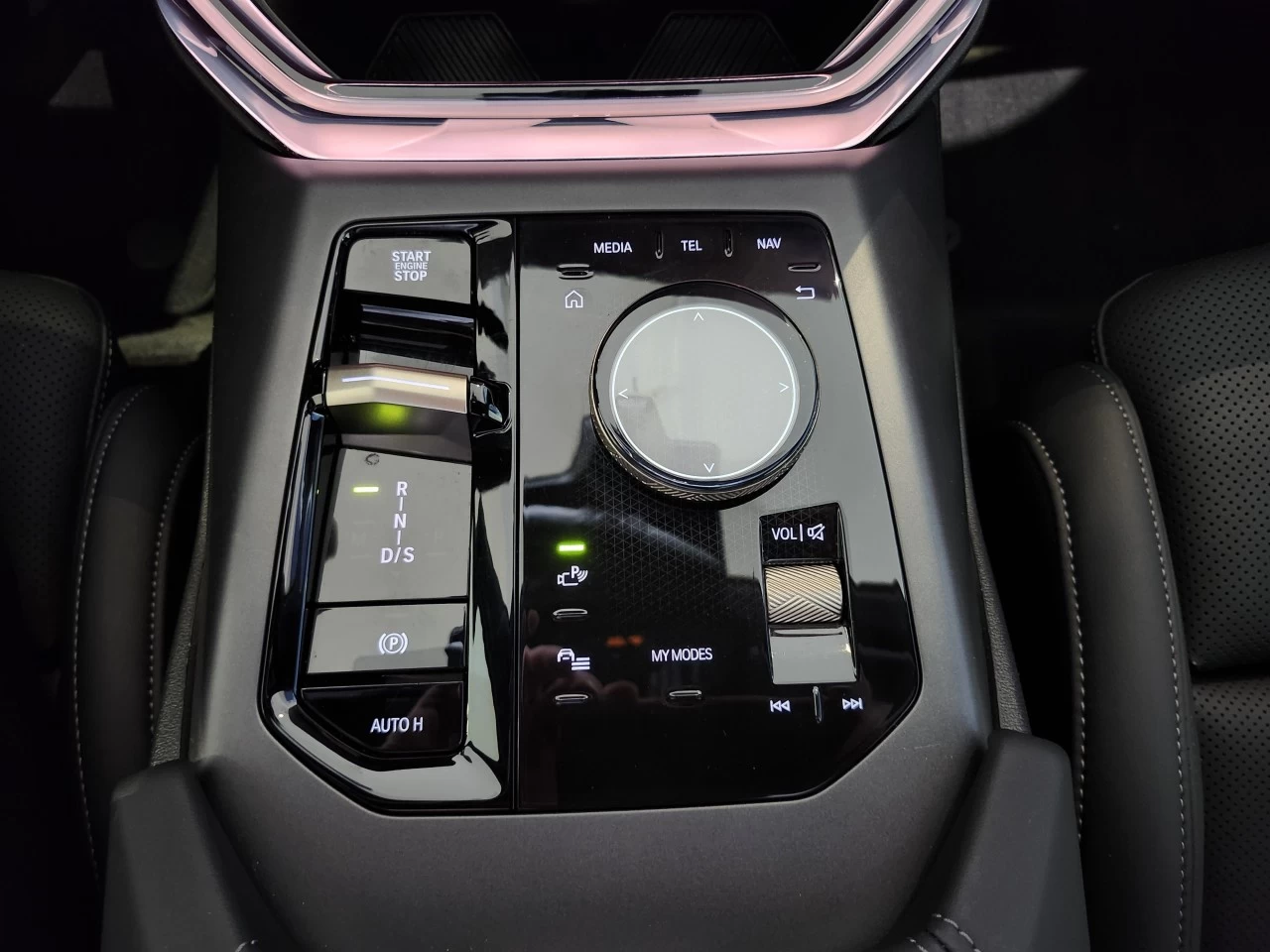 2025 BMW X3 30i xDrive Main Image