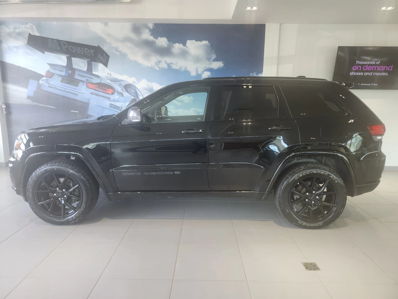 2021 Jeep Grand Cherokee 80th Anniversary Edition Main Image