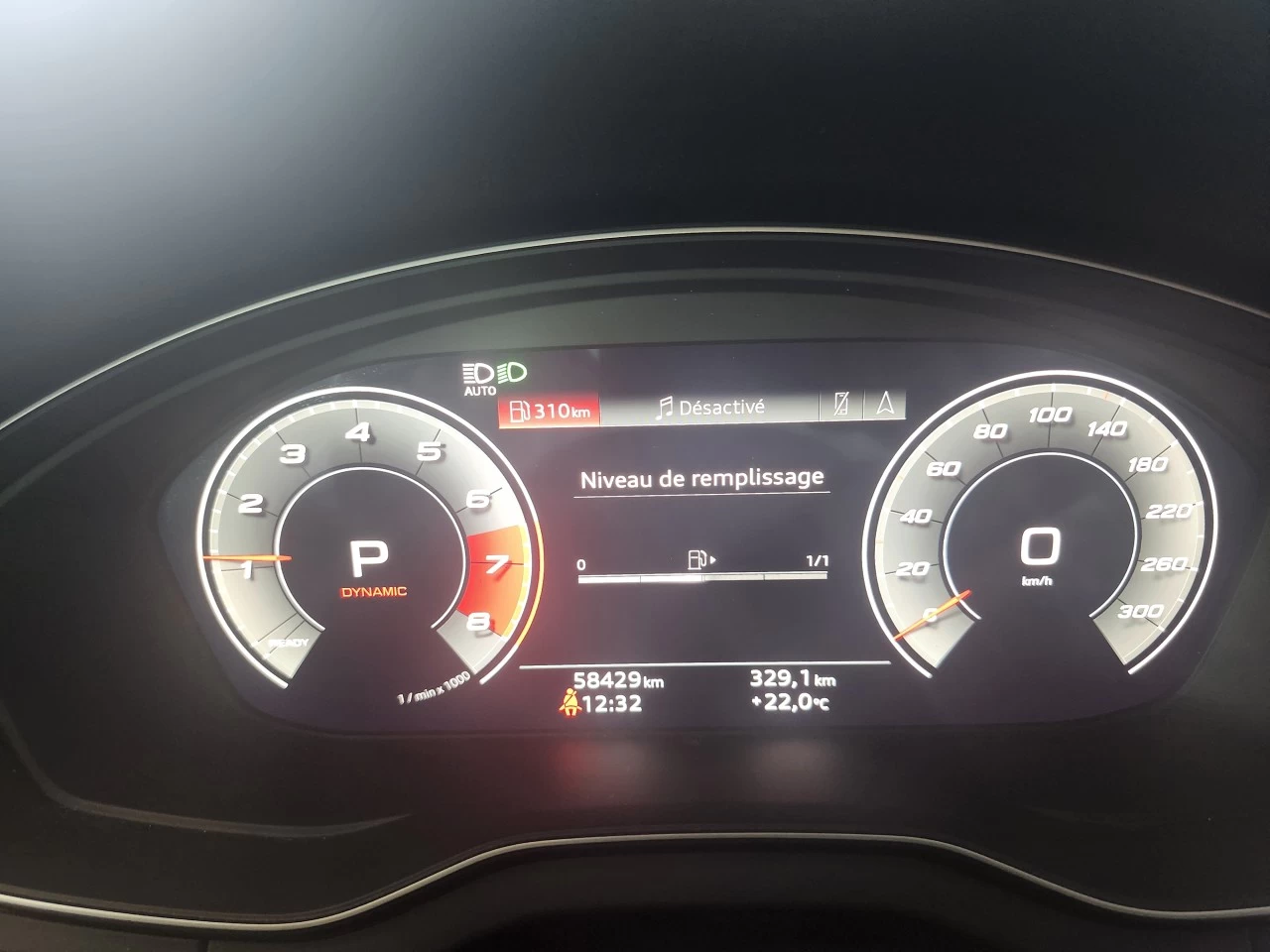2023 Audi SQ5 Progressiv Main Image
