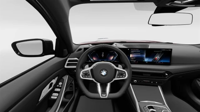 BMW 330i xDrive Sedan 2025