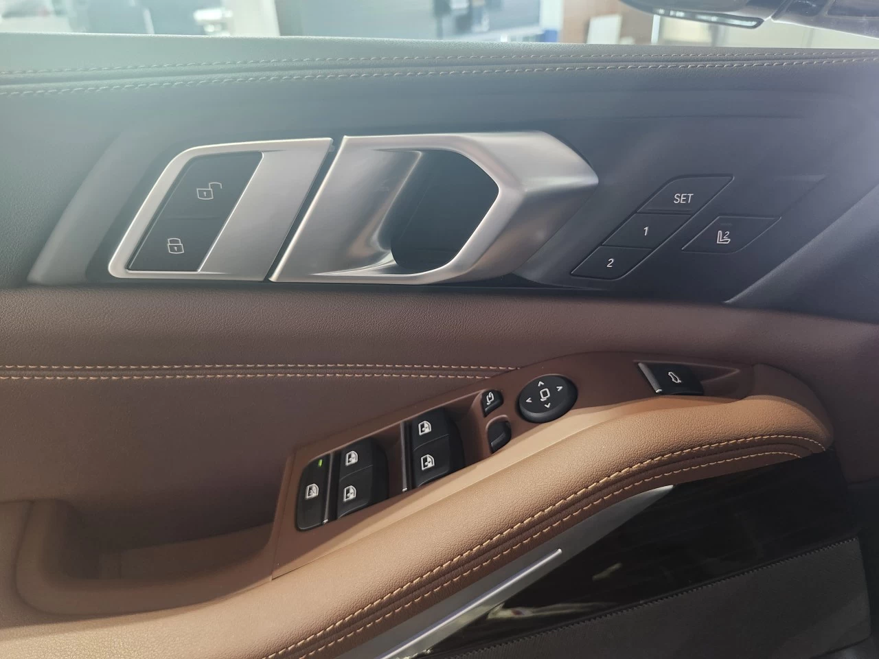 2024 BMW X5 xDrive40i Main Image