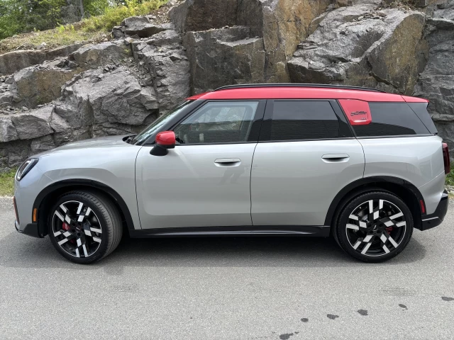 Mini Cooper Countryman John Cooper Works 2027