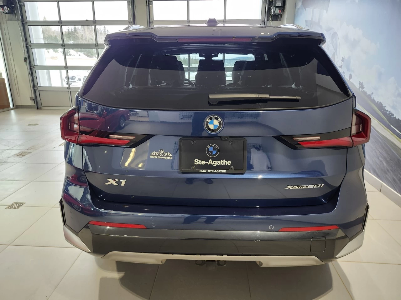 2023 BMW X1 xDrive28i Main Image