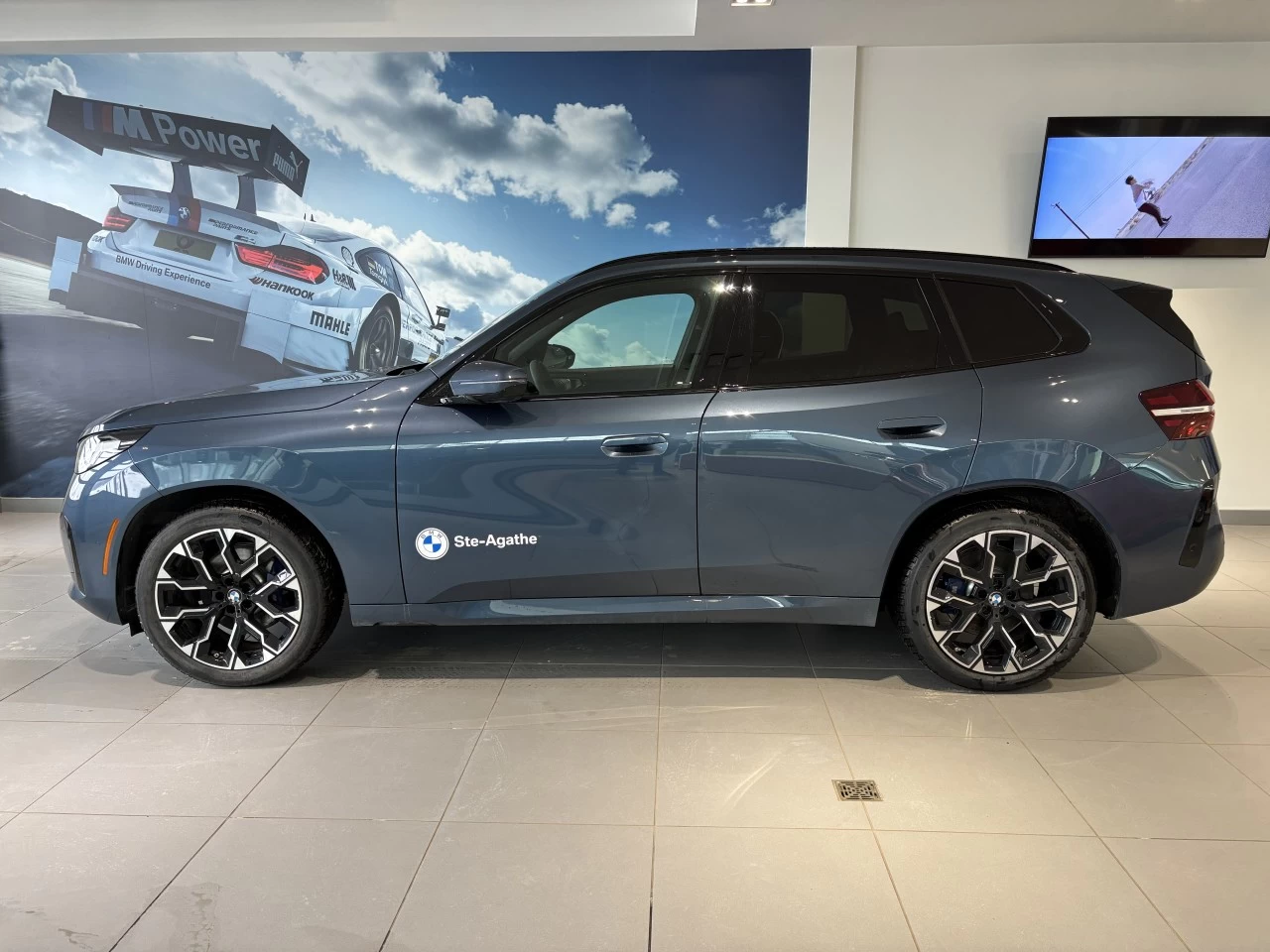 2026 BMW X3 30 xDrive Main Image