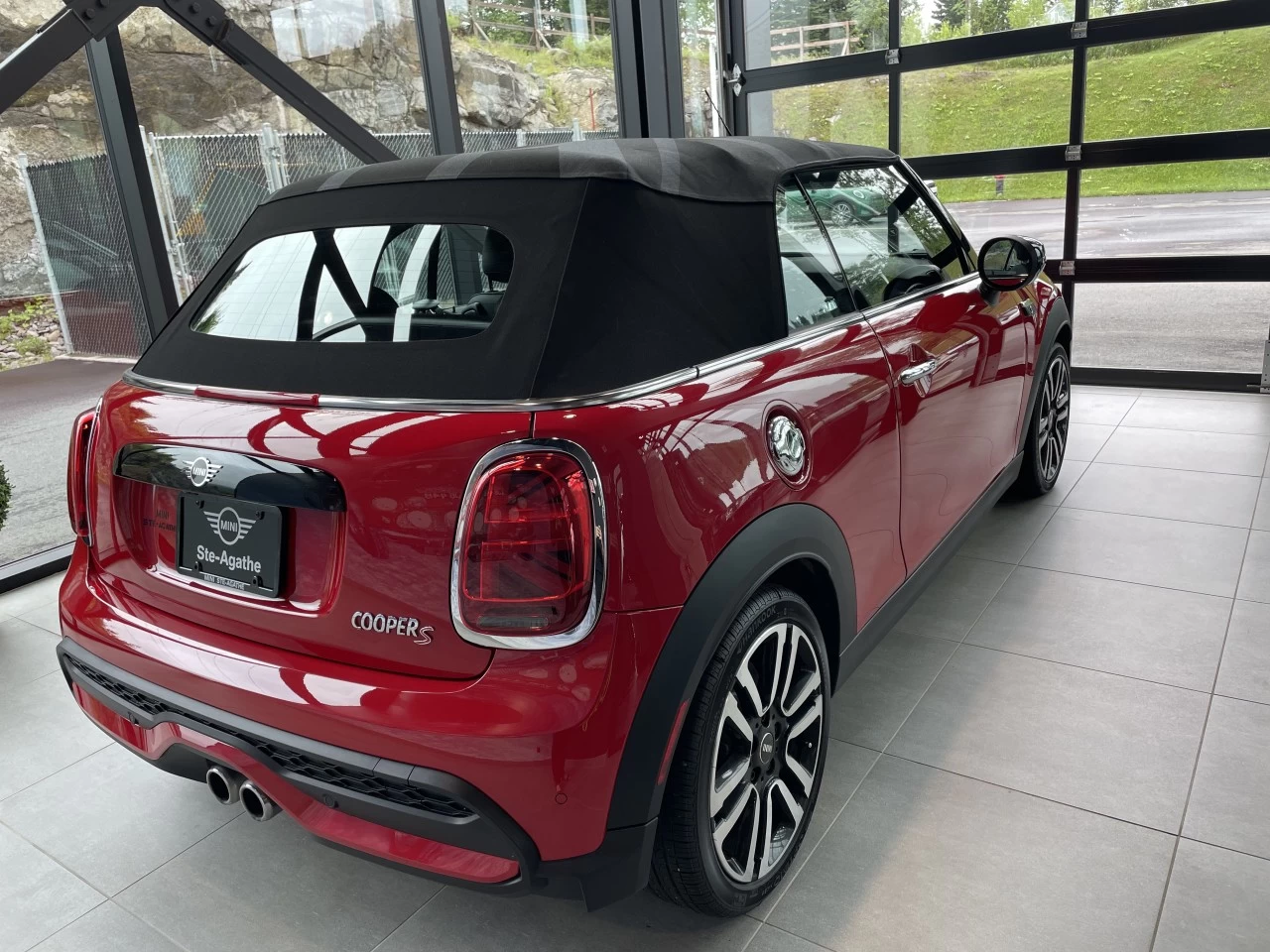 2022 Mini Convertible Cooper S Image principale