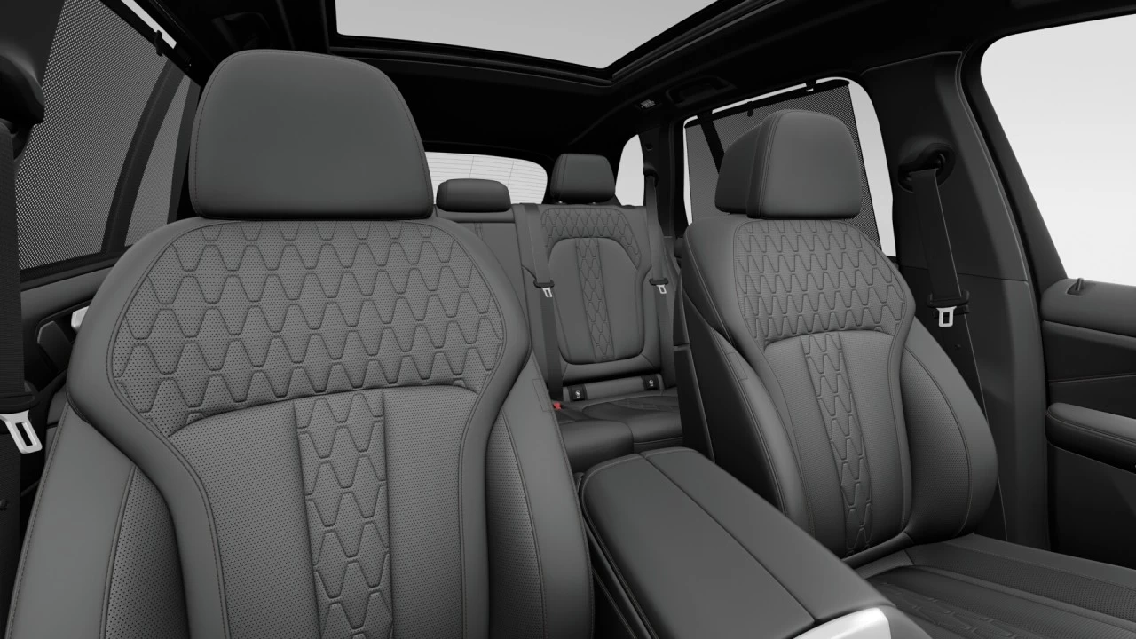 2026 BMW X5 xDrive50e M Sport Edition Main Image