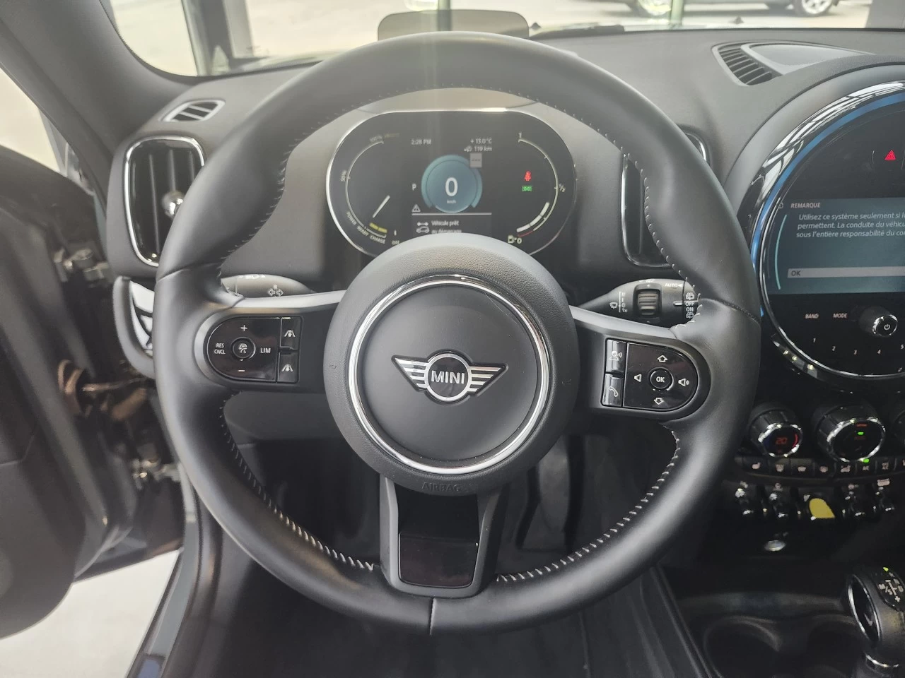 2022 Mini Cooper Countryman Cooper SE Main Image
