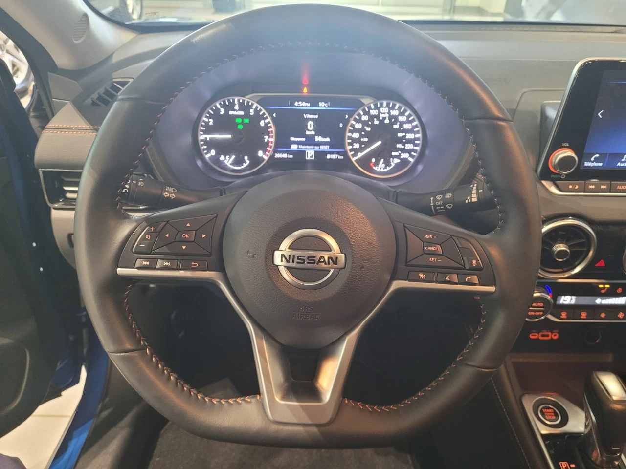 2022 Nissan Sentra SR Main Image