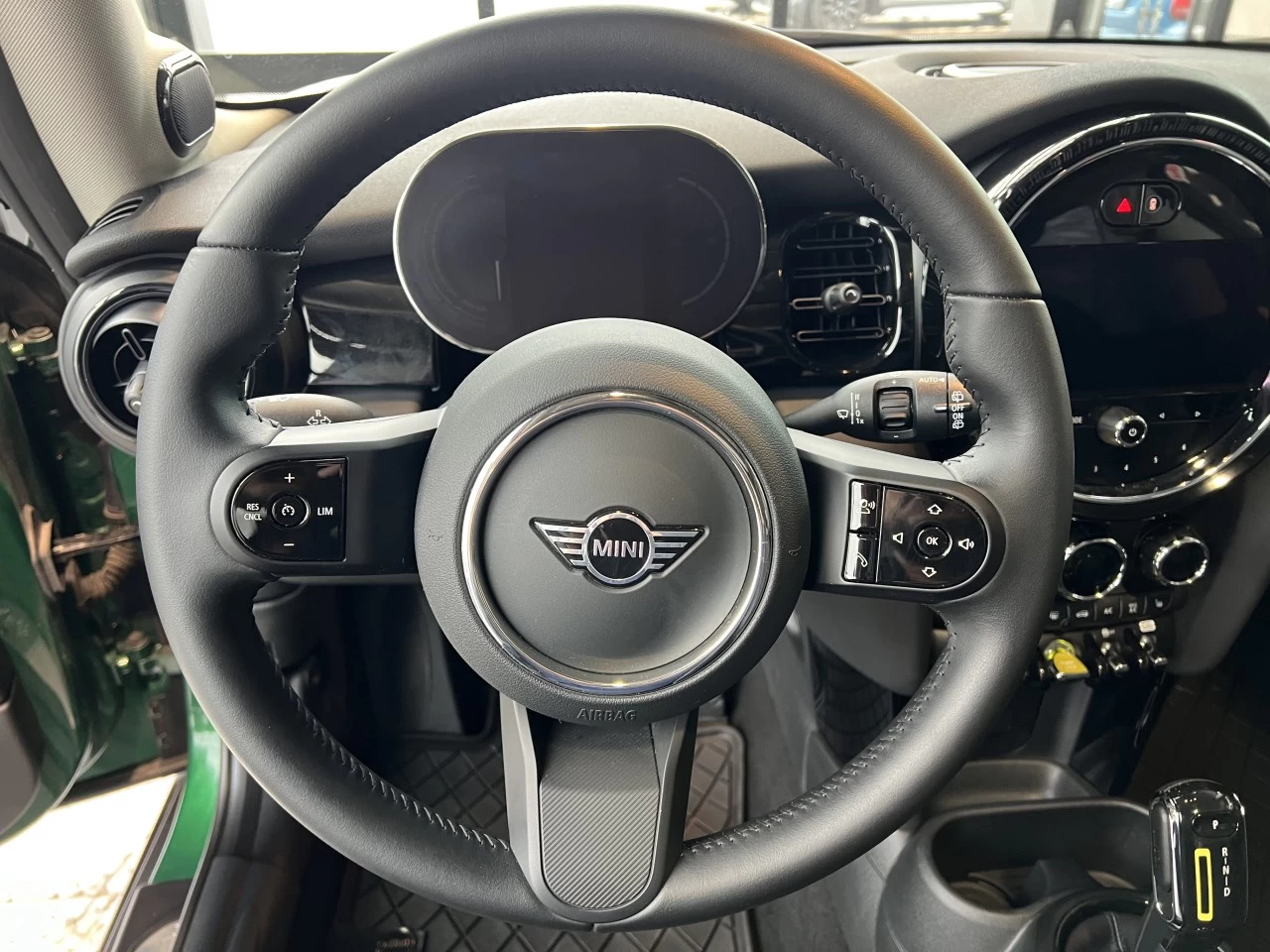 2023 Mini Cooper Cooper SE Image principale