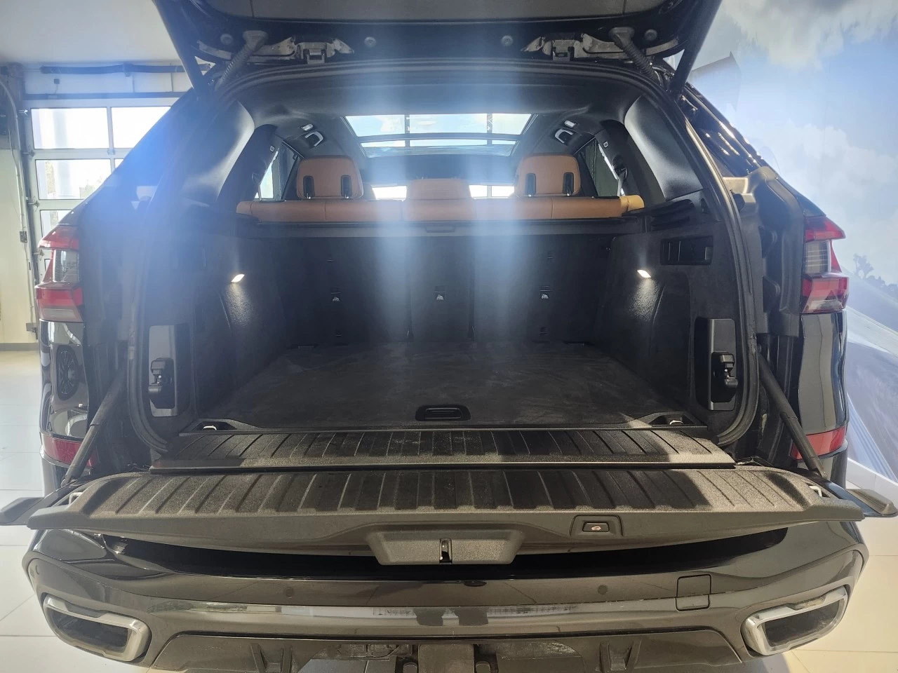 2022 BMW X5 xDrive40i Main Image