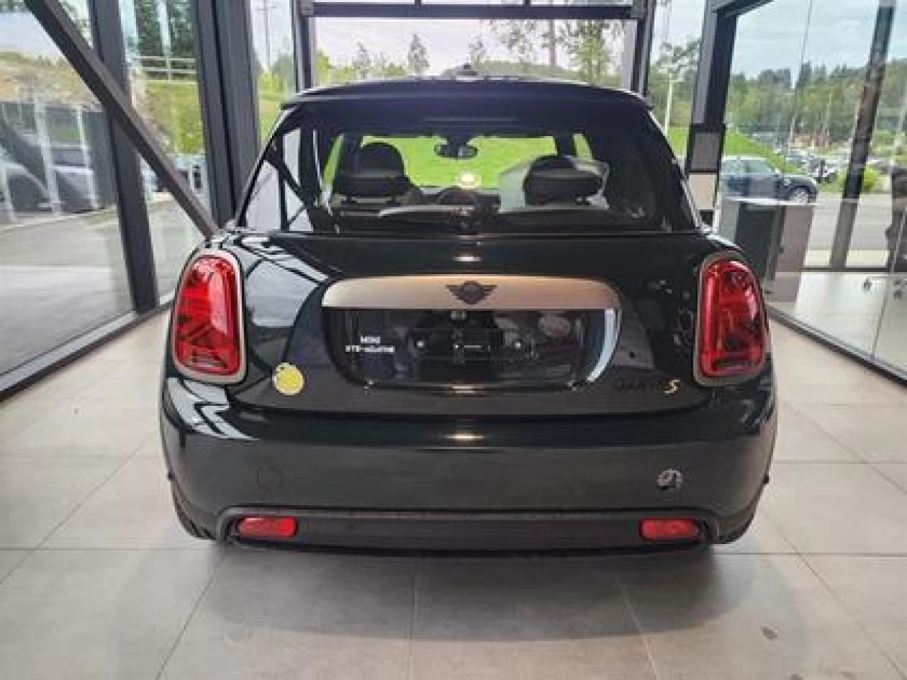 2024 MINI Cooper SE 3 Door Image principale