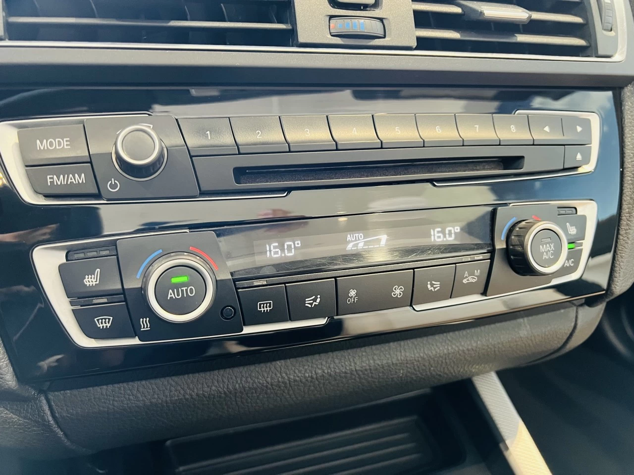 2015 BMW 228i xDrive 228i xDrive Image principale
