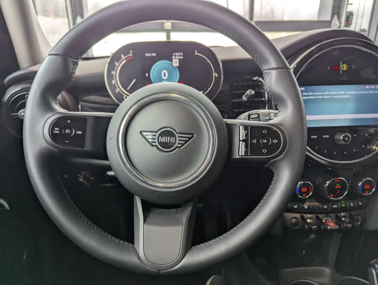 2024 Mini Cooper Cooper Main Image