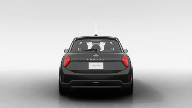 MINI 5 Door Cooper S FWD 2026