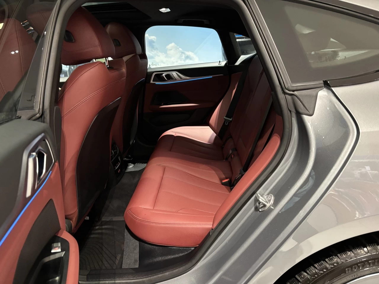 2025 BMW i4 xDrive40 Image principale