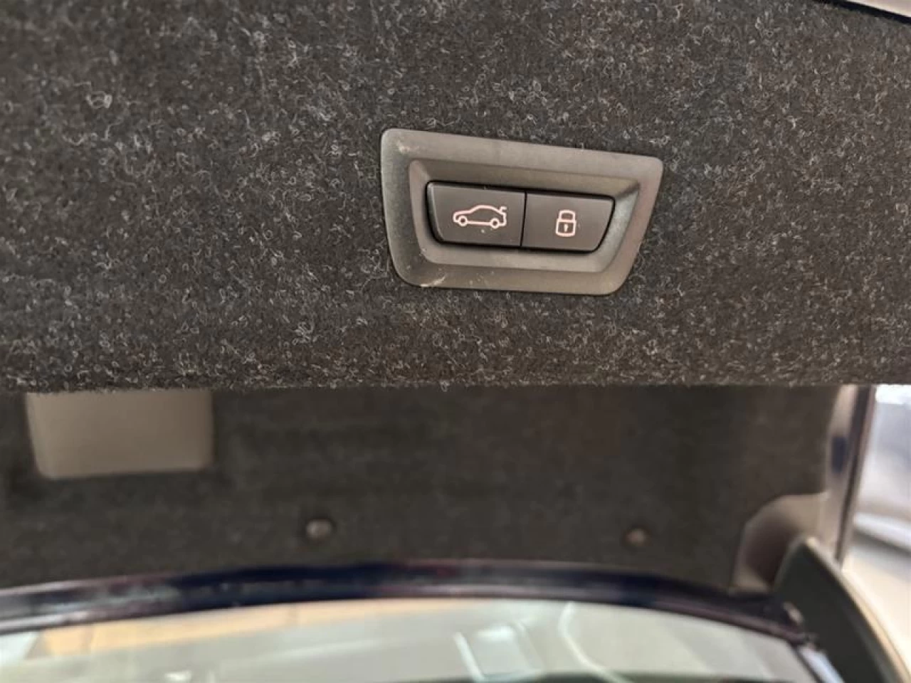 2026 BMW 330I xDrive Sedan Main Image