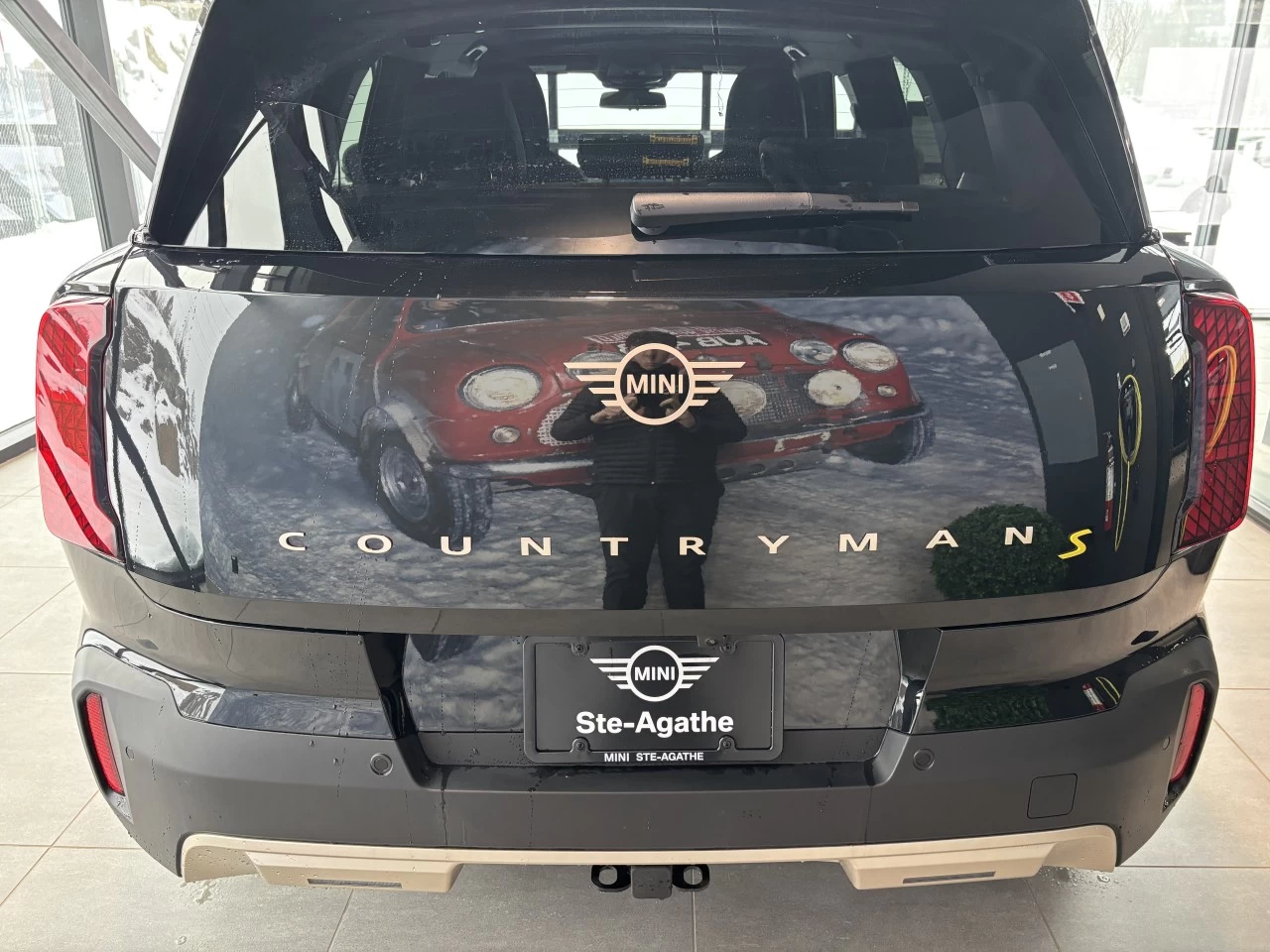 2025 MINI Countryman SE ALL4 Main Image