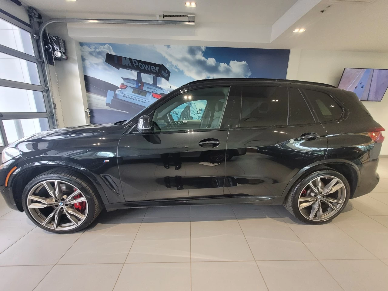 2021 BMW X5 M50i Image principale