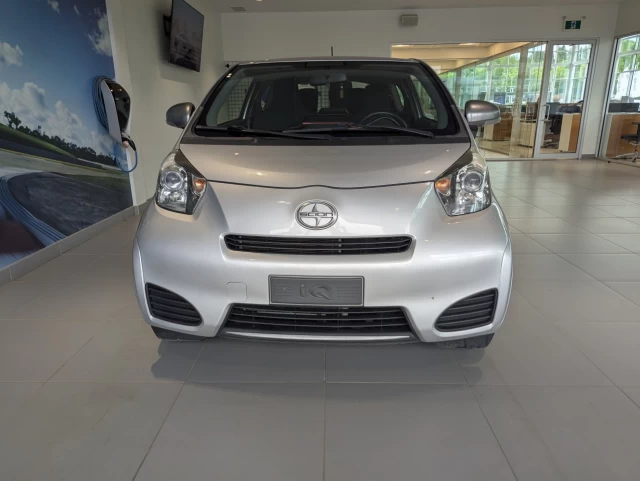 Scion iQ  2015