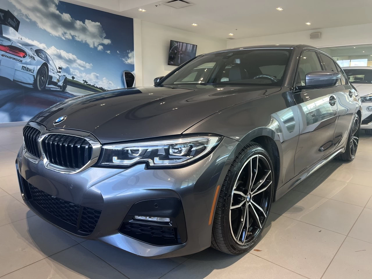2021 BMW 330i xDrive 330i xDrive Image principale